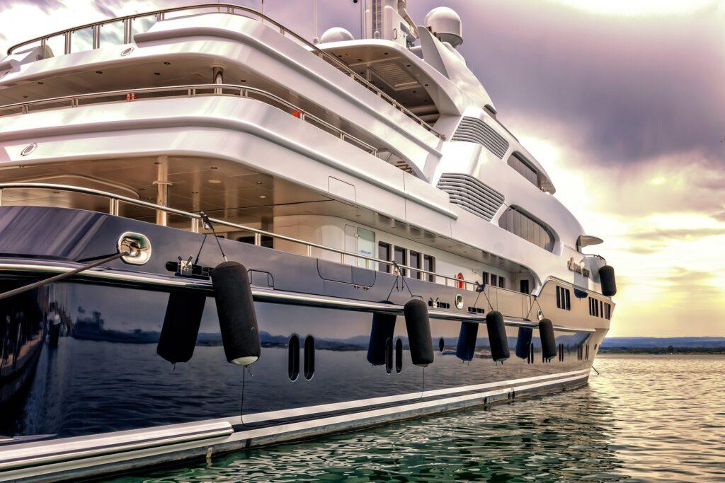 dream meaning buying a yacht